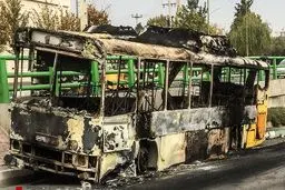 آتش به اعتماد عمومی بدتر از آتش زدن ۱۰۰۰ بانک است