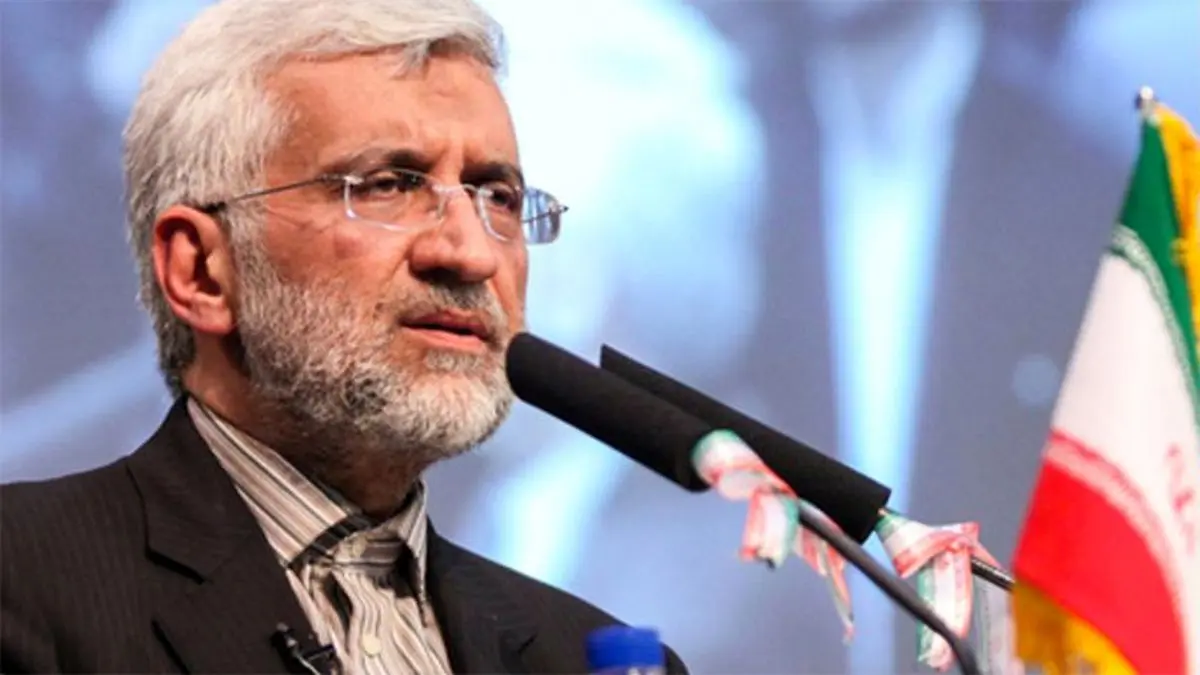 دولت و مجلس تبعات اجرای سهمیه‌بندی بنزین را کاهش دهند