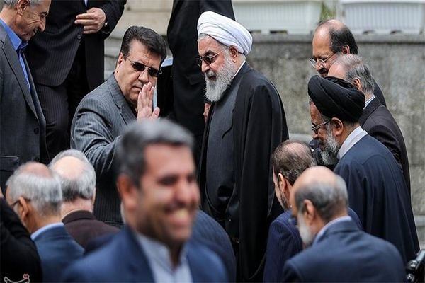 آیا مجلس، دولت روحانی را از حد نصاب می‌اندازد؟
