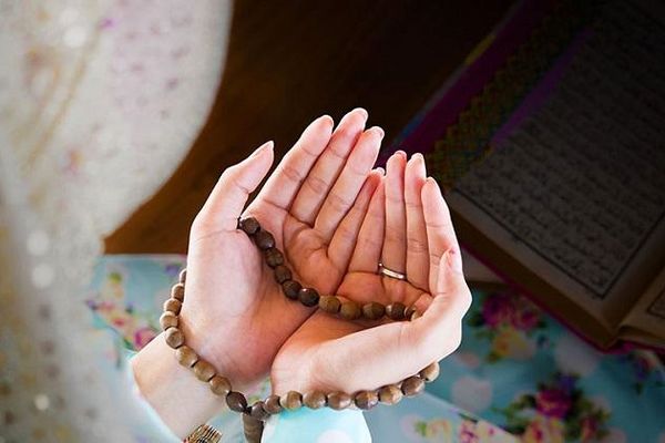 با داشتن نماز قضاء می‌توانیم نماز مستحبی بخوانیم؟