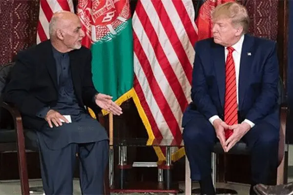 عکس: اولین سفر ترامپ به افغانستان با چراغ خاموش