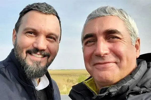 کامبیز دیرباز وارد «خروج» شد
