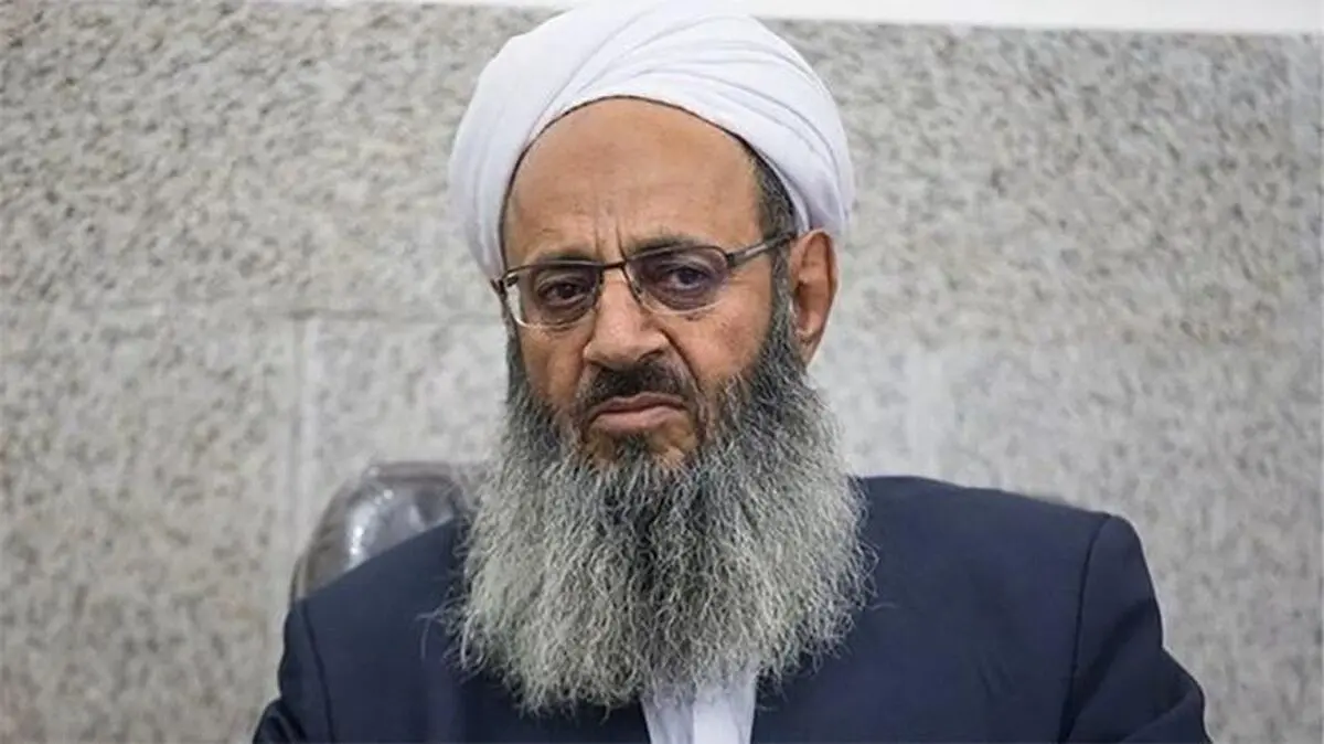 امام جمعه اهل سنت زاهدان : مصرف، خرید و فروش مواد مخدر حرام است