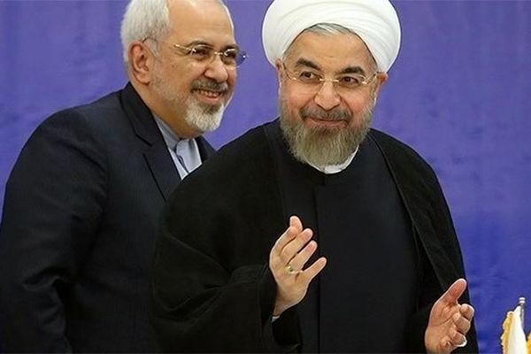 روحانی(آبان ۹۸) : برجام افتخار ماست/ عراقچی(آذر ۹۸) : نتیجه برجام، افزایش تحریم‌ها بود