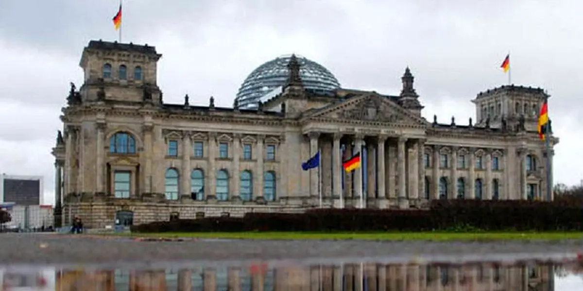 ۲ دیپلمات روسیه اخراج شدند