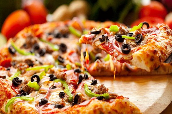 با پیتزا به جنگ سرطان بروید!