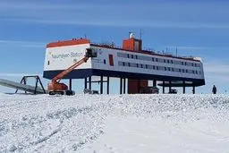 مغز ۹ محقق در قطب جنوب کوچک شد