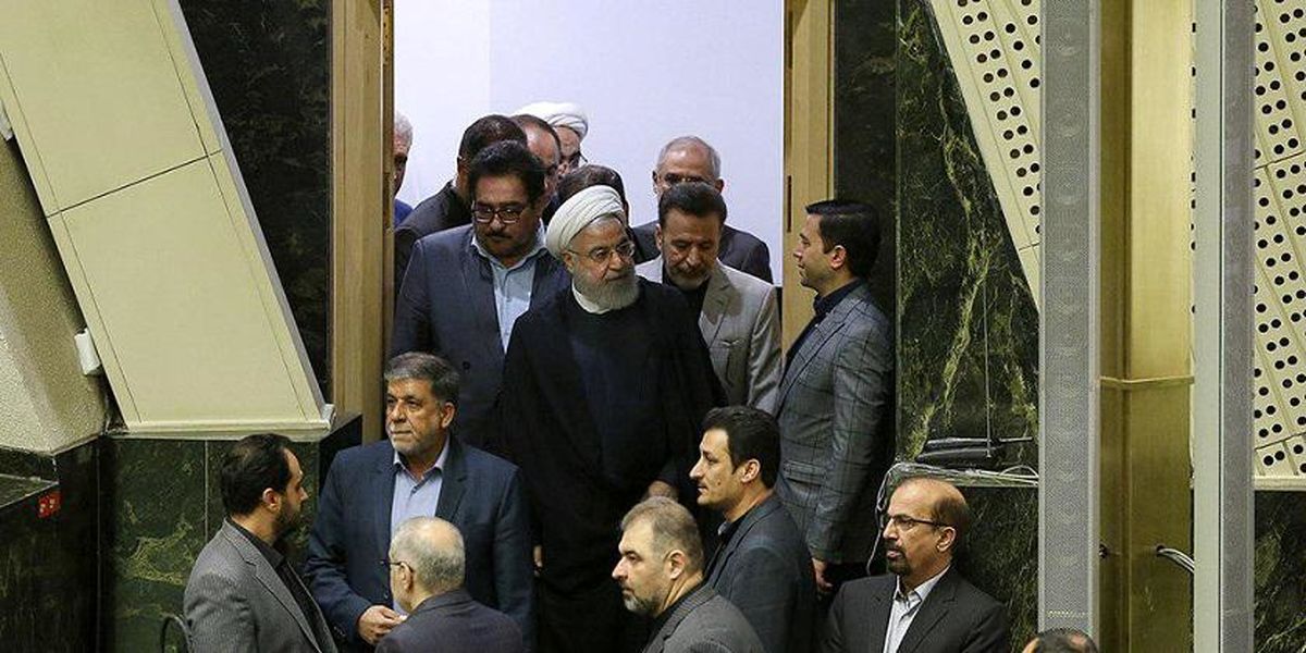 روحانی وارد صحن علنی مجلس شورای اسلامی شد