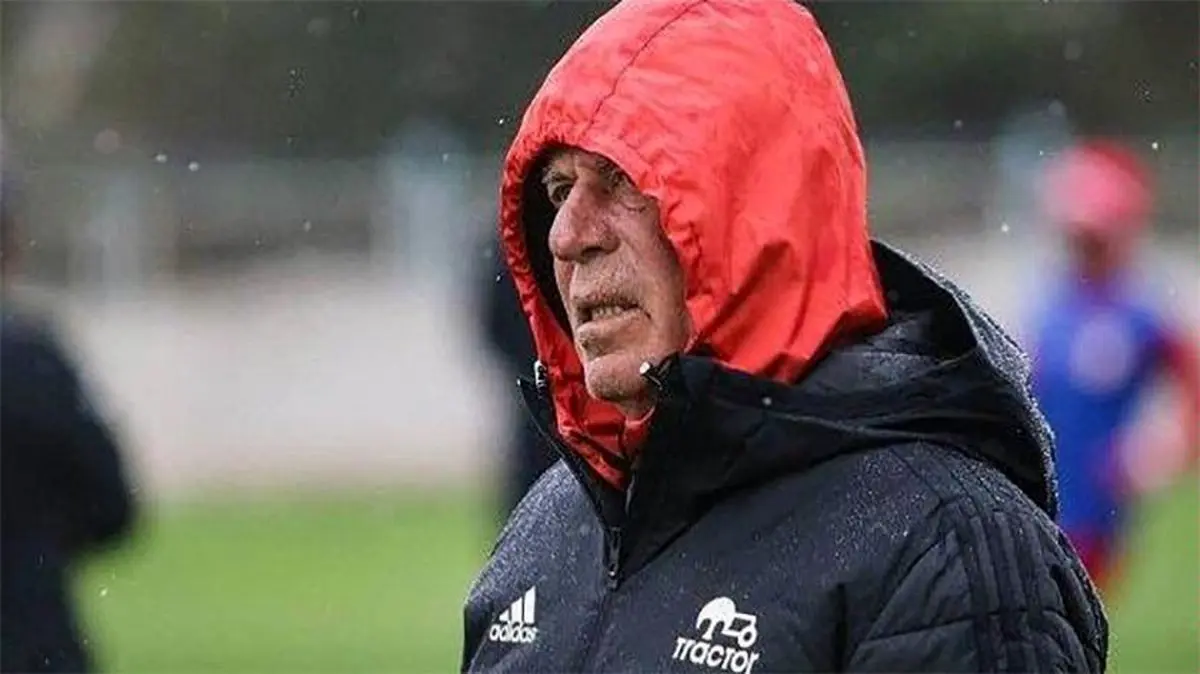 دنیزلی: در اتوبوس تیم می‌خوابیدم!