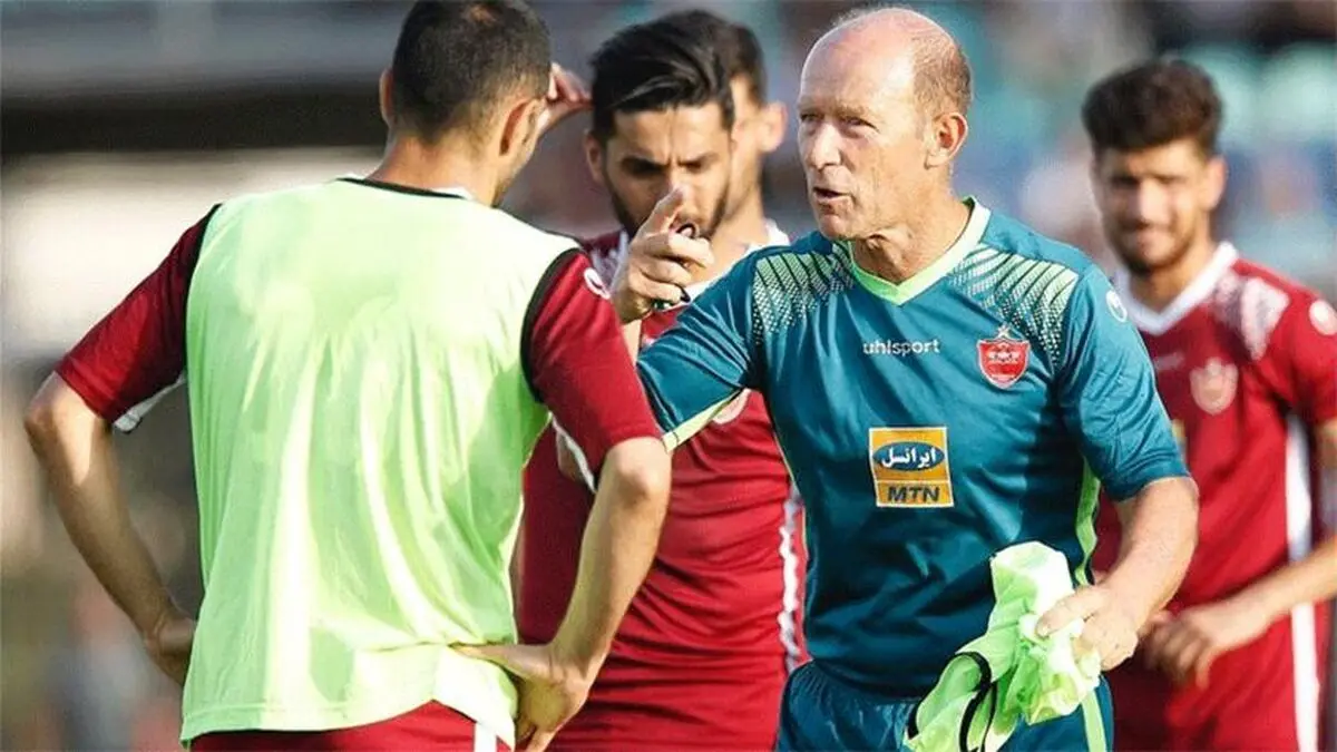 بازیکن جدید پرسپولیس در راه ایران