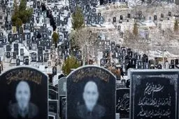 در کنار قبر این افراد فرشتگان تا قیامت تسبیح می‌گویند