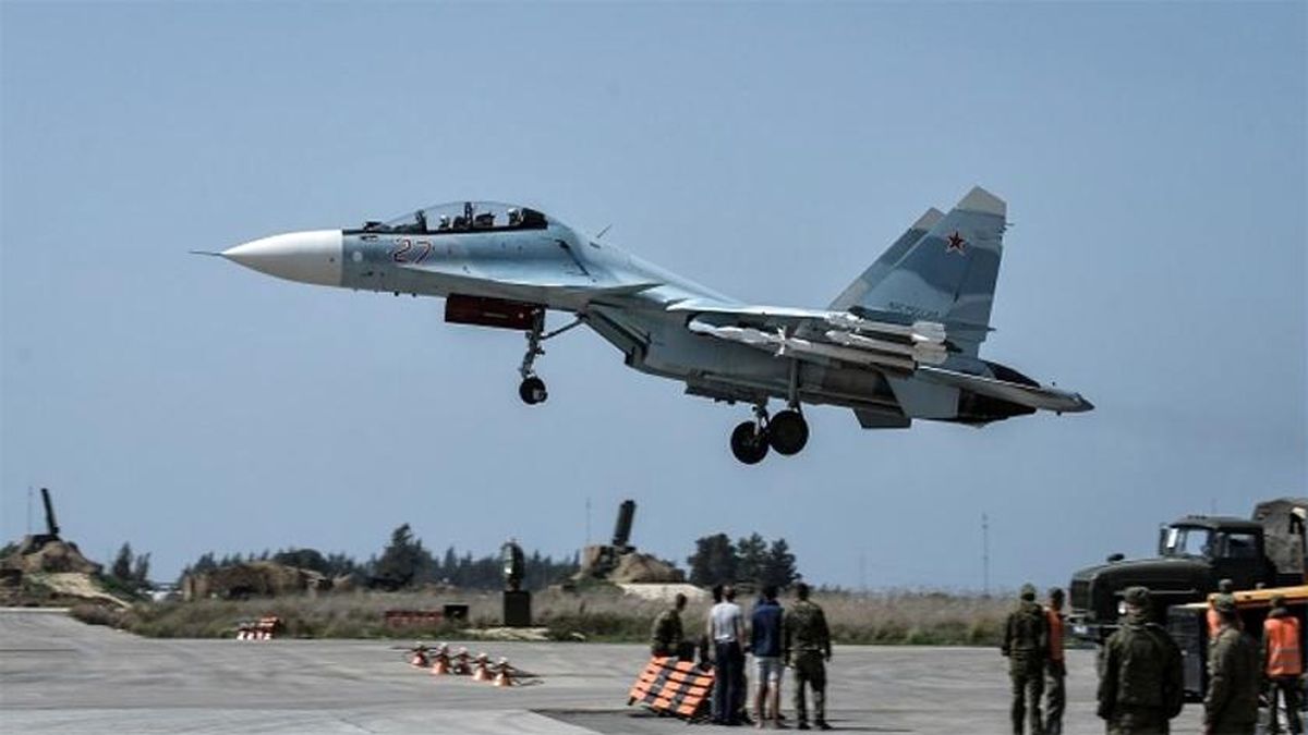 تعقیب هواپیماهای متجاوز رژیم صهیونیستی توسط جنگنده‌های روس