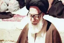 آینه‌ای شکسته در محراب