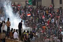 الشرق الاوسط: اختلاف معترضان عراقی بر سر توقف یا ادامه اعتراضات