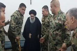 از معنادار ترین تصاویر این روزهای عراق: اعجاز عصای موسوی ‎سید سیستانی!