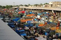 عرضه ۴ میوه ویژه «شب چله» در میادین تره‌بار