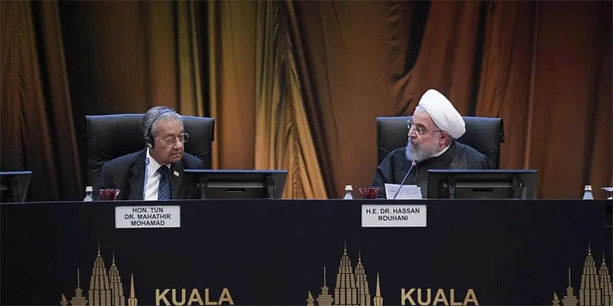 مسلمانان باید با اتحاد در مقابل دشمنان اسلام بایستند