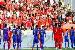 محرومیت استقلال، پرسپولیس و چهار باشگاه دیگر از نقل و انتقالات