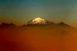 وضعیت ناسالم در هوای پایتخت ادامه دارد