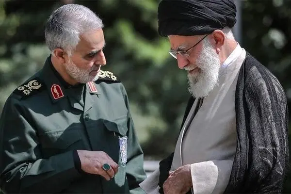 مراسم بزرگداشت شهید سلیمانی و همرزمانش از طرف رهبر انقلاب اسلامی