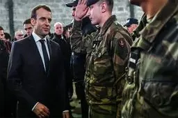 نیروهای نظامی فرانسه از عراق خارج نمی‌شوند