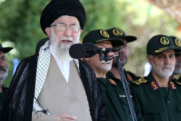 امام خامنه‌ای: انتقام سخت در انتظار جنایت‌کاران است