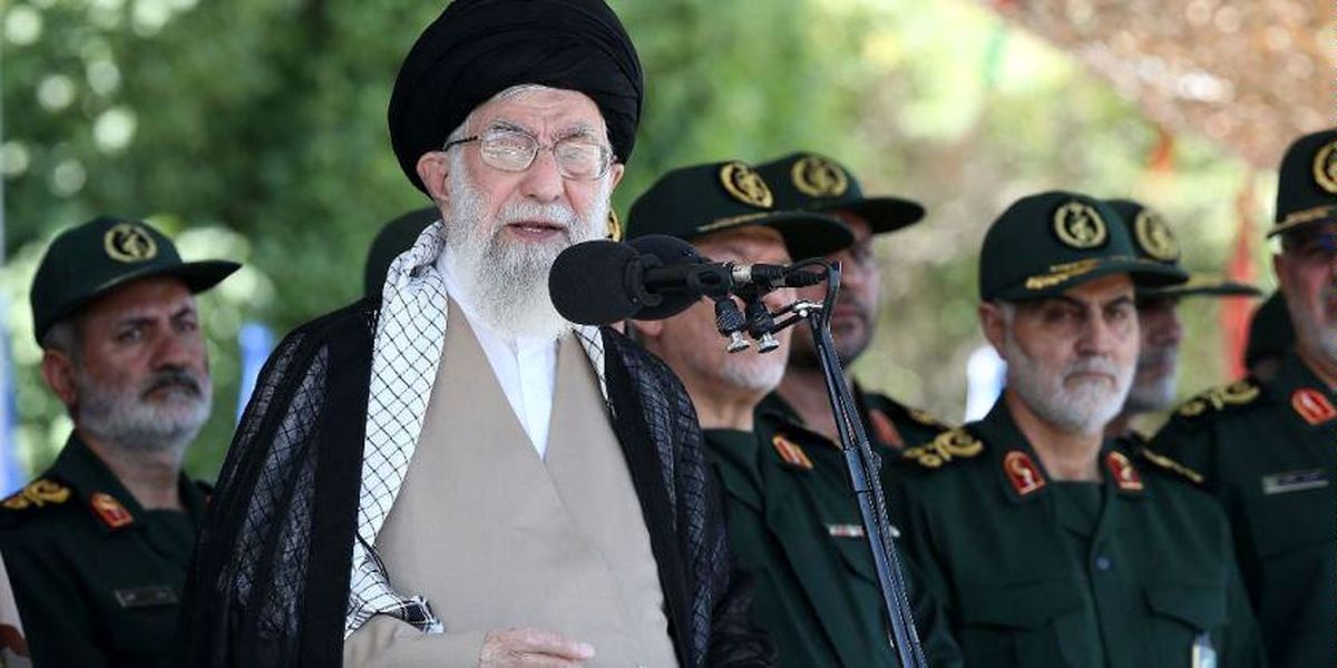 امام خامنه‌ای: انتقام سخت در انتظار جنایت‌کاران است