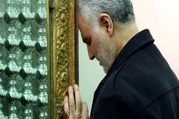 پرچم گنبد حرم منور رضوی به رنگ سیاه درآمد