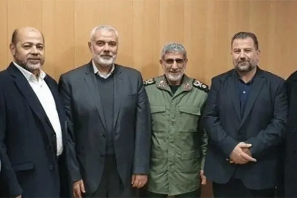 دیدار اسماعیل هنیه با سردار قاآنی