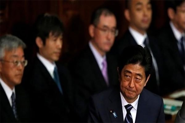 مخالفان آبه از اعزام نیروی نظامی ژاپن به غرب آسیا انتقاد کردند