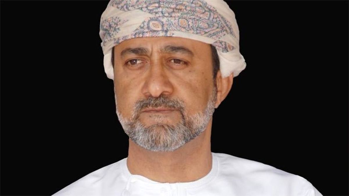 تلویزیون رسمی عمان پادشاهی «هیثم بن طارق آل سعید» را اعلام کرد