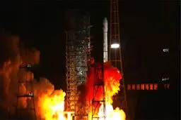 چین یک ماهواره مرموز به مدار زمین پرتاب کرد