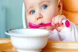 کودکان باید هفته‌ای یک بار خوراک مرغ بخورند