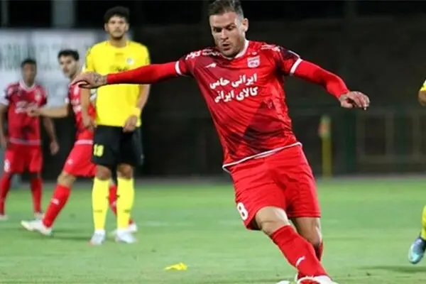 نماینده‌های باشگاه پرسپولیس برای مذاکره با استوکس به امارات رفتند