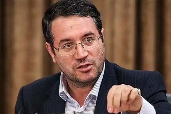 افزایش قیمت خودروها ناشی از نوسانات بازار است