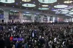 فیلم: شعر‌خوانی پرحاشیه سید رضا نریمانی در نمازجمعه