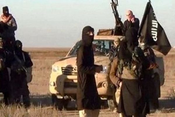 آمریکا داعشی‌ها را از سوریه به عراق انتقال داد