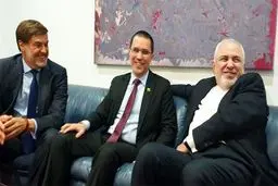 ظریف امروز میزبان همتای ونزوئلایی