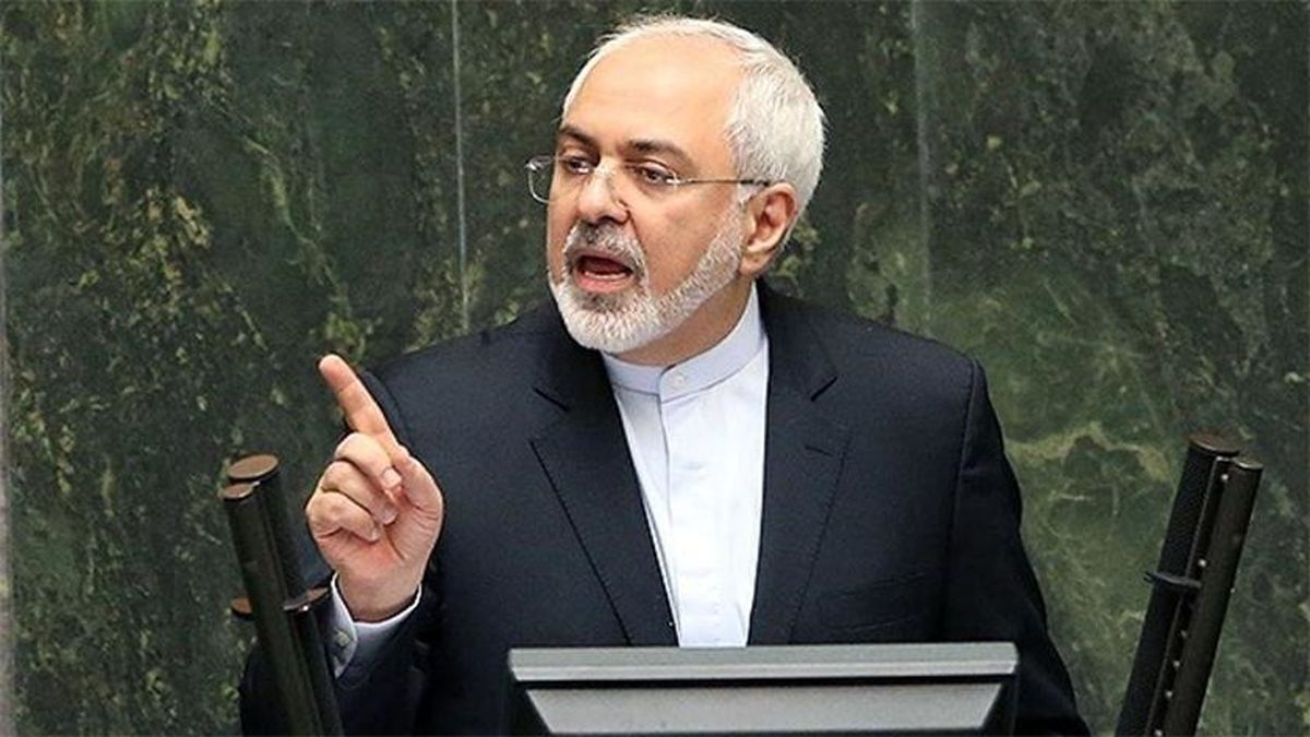 ظریف: همواره در خط اول دفاع از سیاست‌های ایران در سیاست خارجی بوده‌ام
