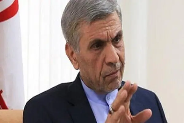 از خواندن بودجه ۹۹ سردرد می‌گیرم