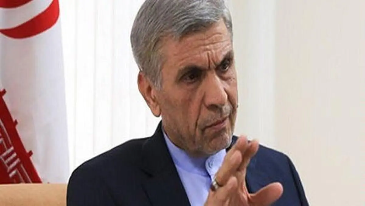 از خواندن بودجه ۹۹ سردرد می‌گیرم