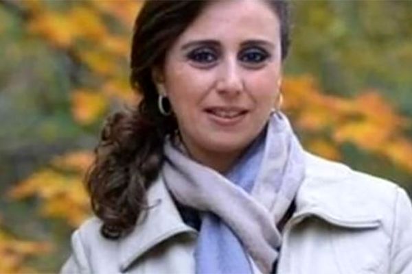 اولین وزیر دفاع زن در جهان عرب چه کسی است؟