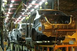 تخصیص ٥٠٠٠ میلیارد تومان اعتبار به خودروسازان به تصویب رسید