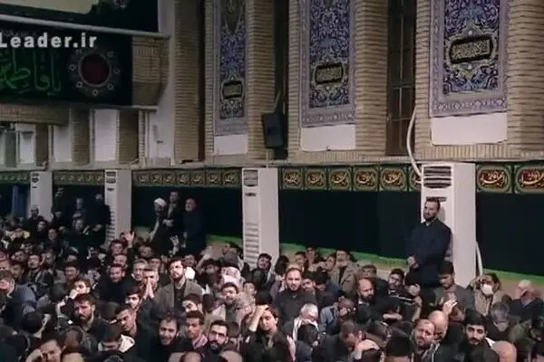 فیلم: مداحی محمود کریمی در محضر رهبر معظم انقلاب