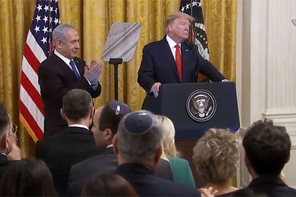 ترامپ همراه با نتانیاهو از «معامله قرن» رونمایی کرد