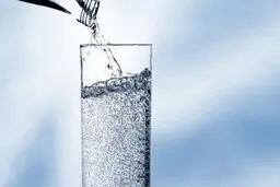 بهترین زمان نوشیدن آب