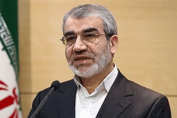 کدخدایی: هیئت‌های اجرایی تحت فشار سیاسی نظرات خود را تغییر دادند