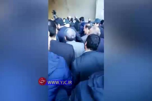 فیلم: افتتاح زیرگذر استاد معین تهران حاشیه ساز شد