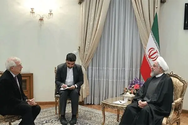 روحانی: سیاست‌های آمریکا در مورد کشورهای منطقه محکوم به شکست است