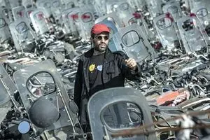 شنا در عرض استخر